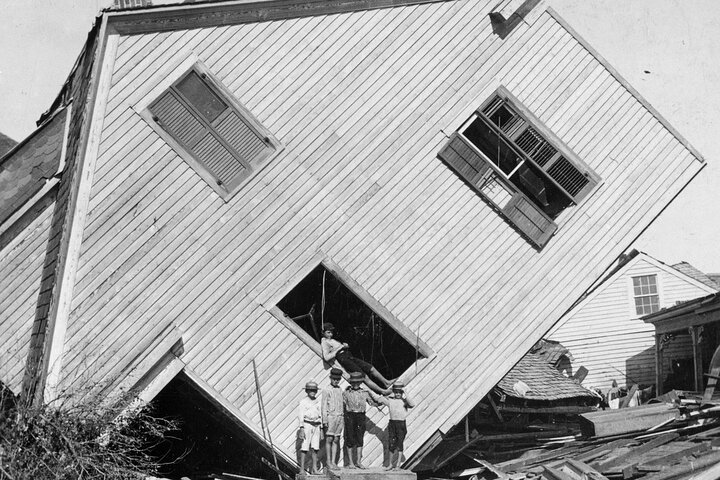 This Private tour focuses on the historical context, impact and destruction, stories of resilience, memorials and monuments as on of the deadliest natural disasters in U.S. history.